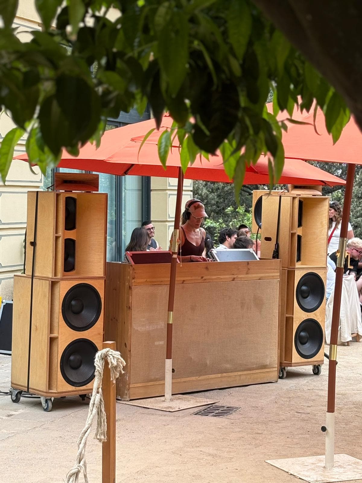 Font del Gat — installation context